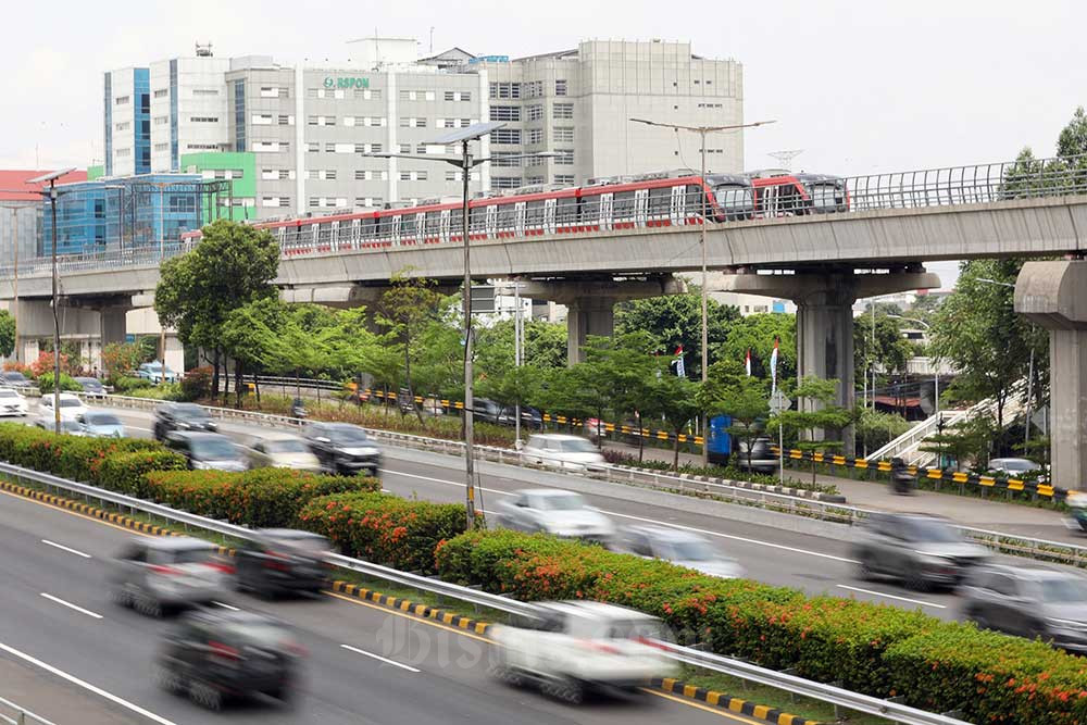  Heru Berharap Warga Bekasi Naik LRT ke Jakarta, Urai Kemacetan