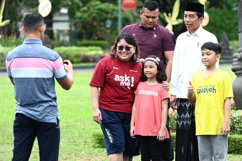  Rayakan Iduladha di Yogyakarta, Jokowi Sapa dan Berswafoto dengan Masyarakat