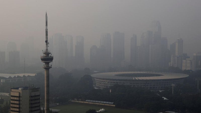 Polusi udara Jakarta. Gambar diambil menjelang Asian Games tahun lalu./Reuters