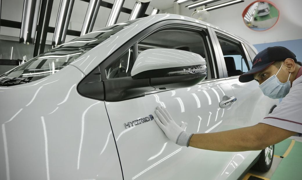  "9 Mobil HEV Terlaris Indonesia Januari-Mei 2023"