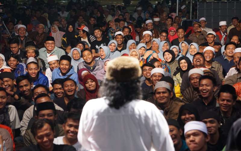  Respons Keluarga Cak Nun setelah Dijenguk Presiden RI Joko Widodo