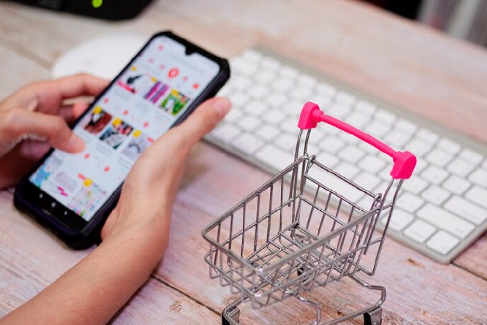  Teten Waspadai Platform TikTok Tekan UMKM di E-Commerce