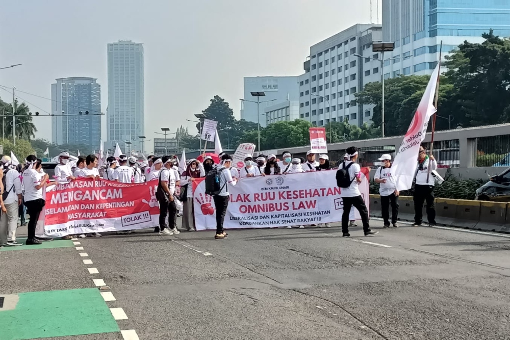  RUU Kesehatan Akan Disahkan, Puluhan Ribu Nakes Siap Demo di Senayan