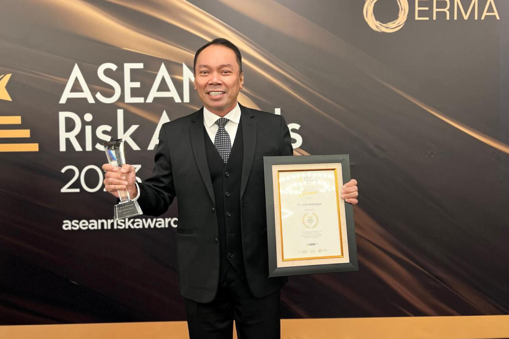  Rivan A. Purwantono Raih Penghargaan di ASEAN Risk Awards 2023