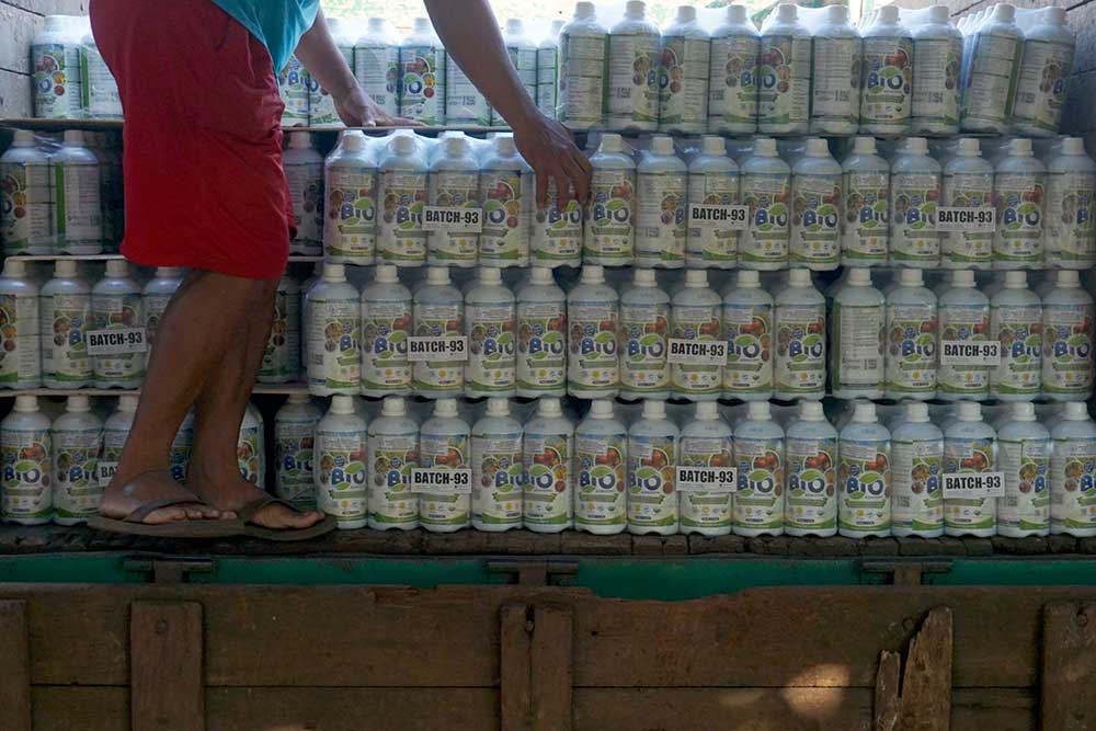  Kementan Bagikan 40.140 Botol Pupuk Hayati Cair Bersubsidi Secara Gratis