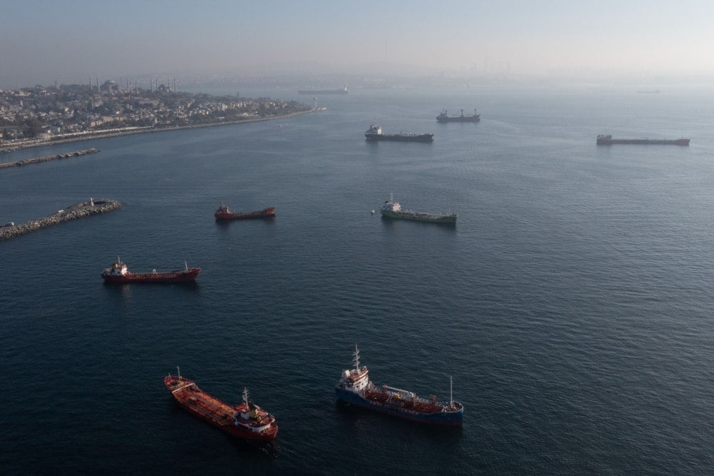  Rusia Gempur Pelabuhan Ukraina Setelah Menangguhkan Kontrak Biji-bijian Laut Hitam