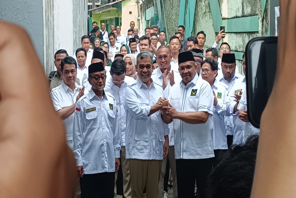  Elite Gerindra Tiba di Markas PBB, Disambut Teriakan Prabowo Presiden