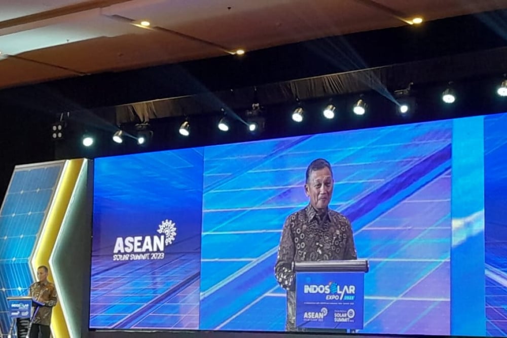  China Lirik Investasi Solar Panel di Batam, Menteri ESDM: Masih Proses