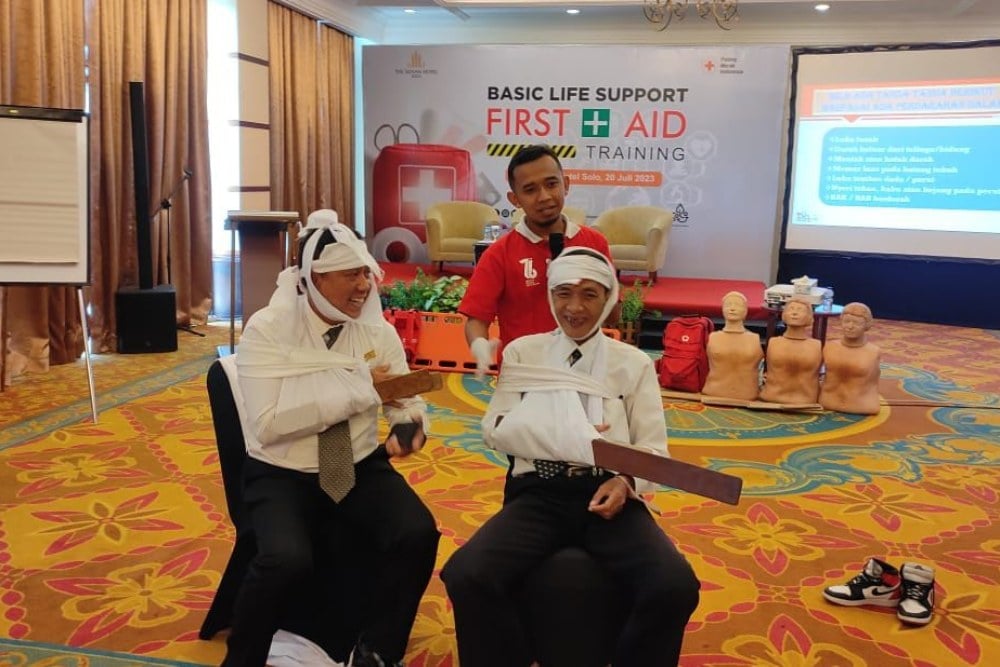  The Sunan Hotel Solo Gelar Basic Life Support Training