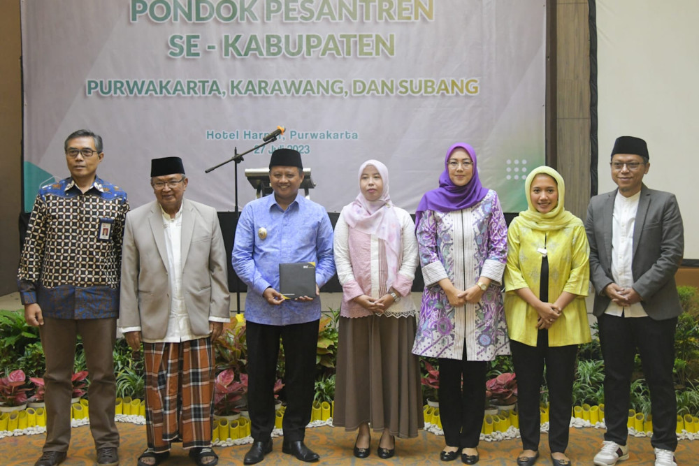  Pemprov Jabar Dorong Digitalisasi Perbankan untuk Pondok Pesantren di Purwasuka