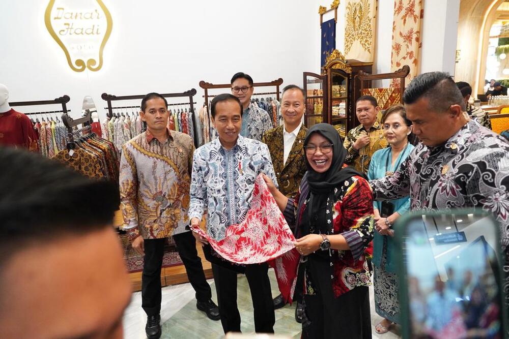  Batik Nasabah PNM Dilirik Jokowi Saat Gelar Batik Nusantara 2023
