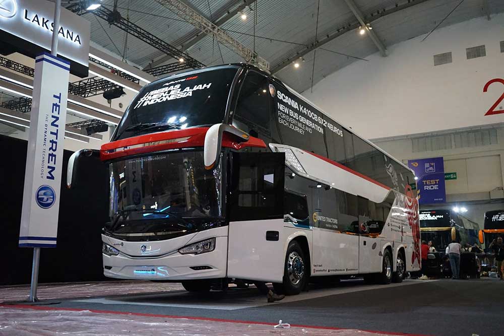  Deretan Bus Mewah PO Harapan Jaya Terbaru di Pameran GIIAS 2023