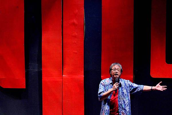  Butet Kartaredjasa Presentasi Tarian untuk IKN di Depan Jokowi