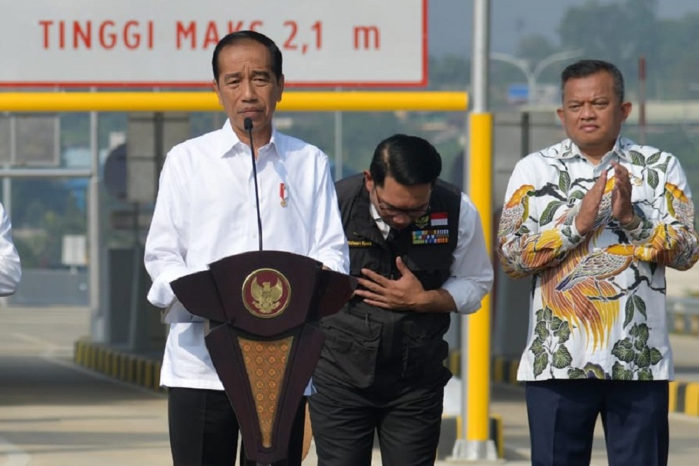  Jokowi Memuji Jawa Barat: Juara Investasi