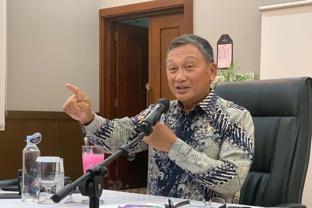  Menteri ESDM Akhiri Polemik Larangan Impor Pasir Kuarsa