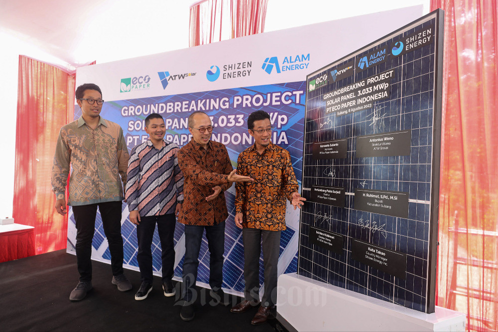  Pemasangan Panel Surya Berkapasitas 2.500 kVa di Atap Pabrik PT Eco Paper Indonesia