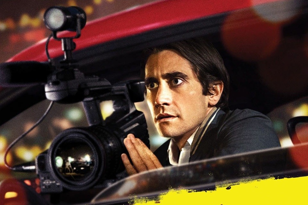 Film Nightcrawler dibintangi oleh Jake Gyllenhaal ini menceritakan tentang seorang jurnalis lepas