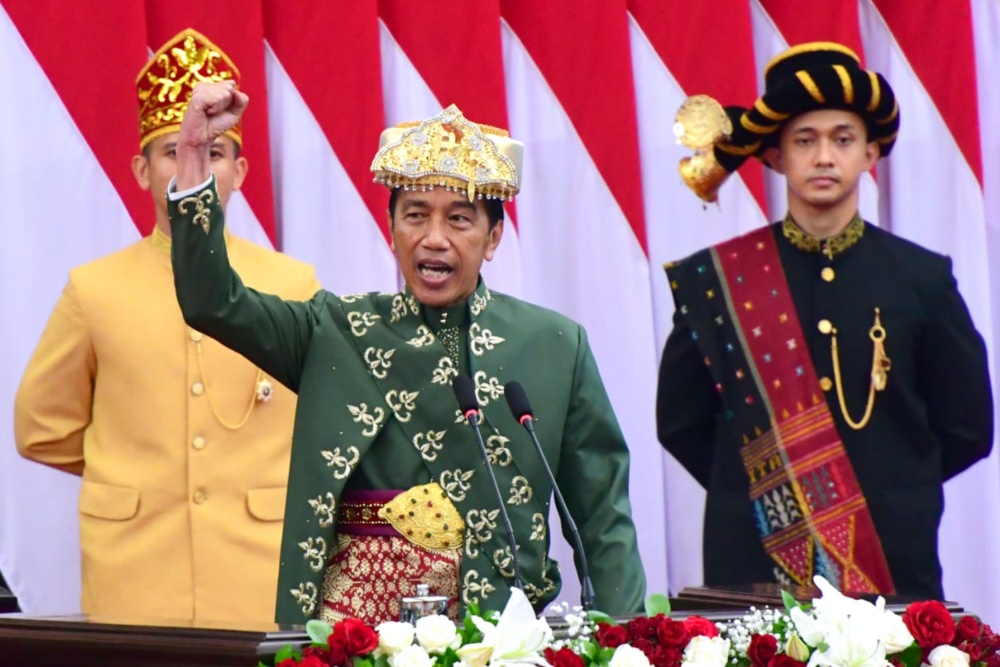  Jokowi Sampaikan Pidato Kenegaraan dan Nota Keuangan Besok (16/8), Ini Pesan Ekonom