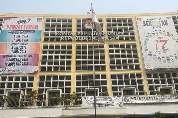 KPU Akan Masukkan Larangan Kampanye di Tempat Ibadah ke PKPU. Gedung KPU/Bisnis-Jaffry Prabu Prakoso