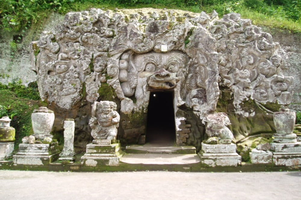  Sejarah dan Keindahan Goa Gajah di Bali