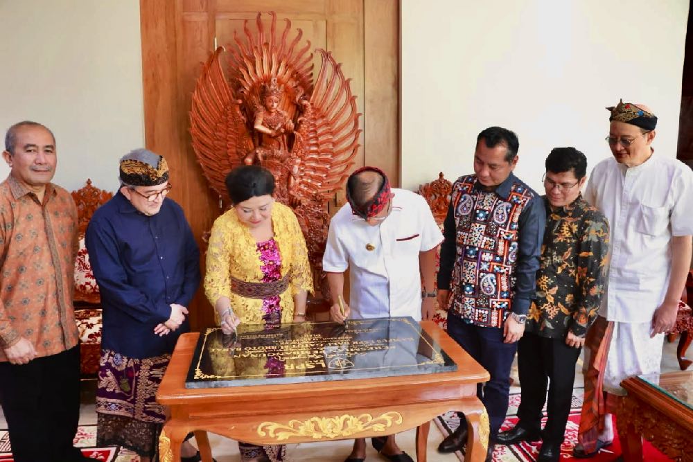  Lembaga Pendidikan di Bali Libatkan Wisman Jadi Duta Budaya