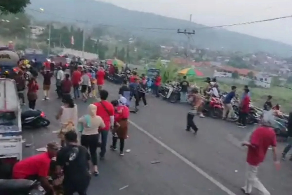  Truk Tangki Tabrak Penonton Karnaval di Mojokerto, Dua Orang Meninggal
