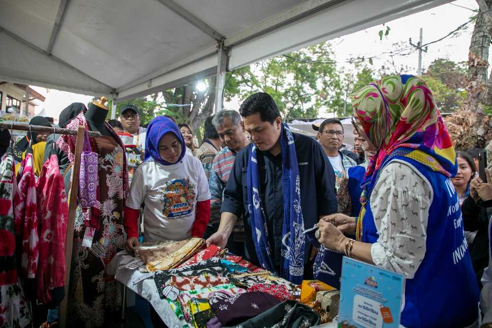  Erick Thohir & 20.000 Orang Hadiri Pesta Rakyat Simpedes BRI