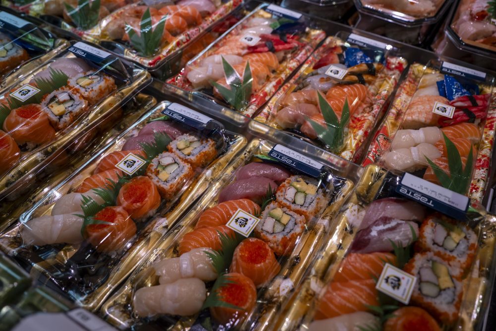  Jepang Mau Ngadu ke WTO usai China Larang Impor Makanan Laut