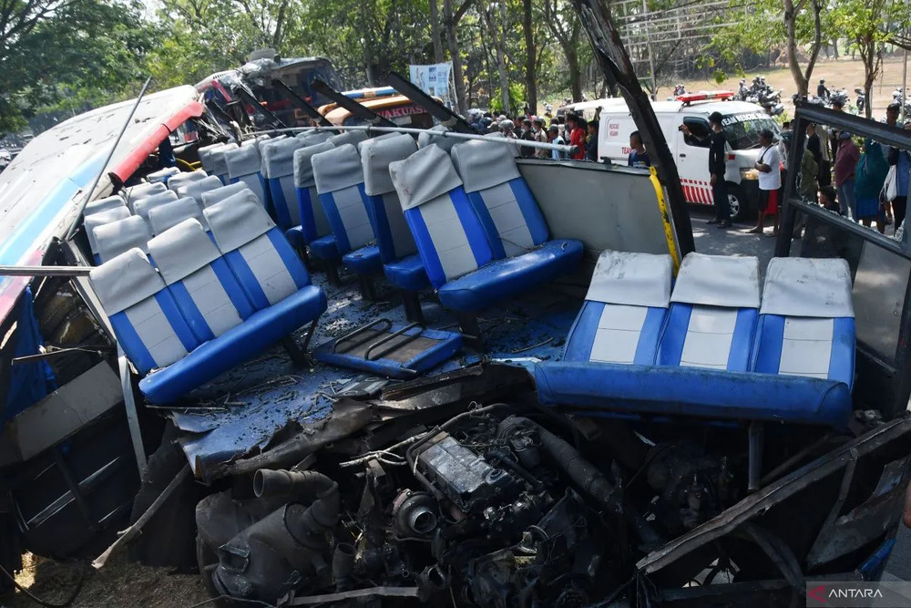  Bus Eka Cepat dan Sugeng Rahayu Kecelakaan di Ngawi, Empat Orang Meninggal