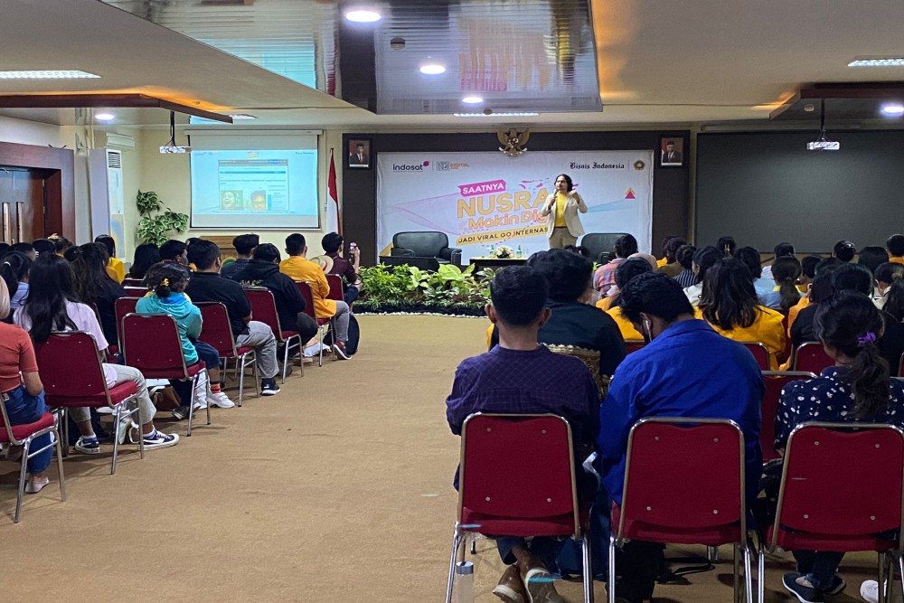Bisnis Indonesia bersama dengan Indosat Ooredoo Hutchison menggelar Festival Literasi Digital di Politeknik Negeri Kupang, Nusa Tenggara Timur pada Rabu (30/8/2023)/JIBI