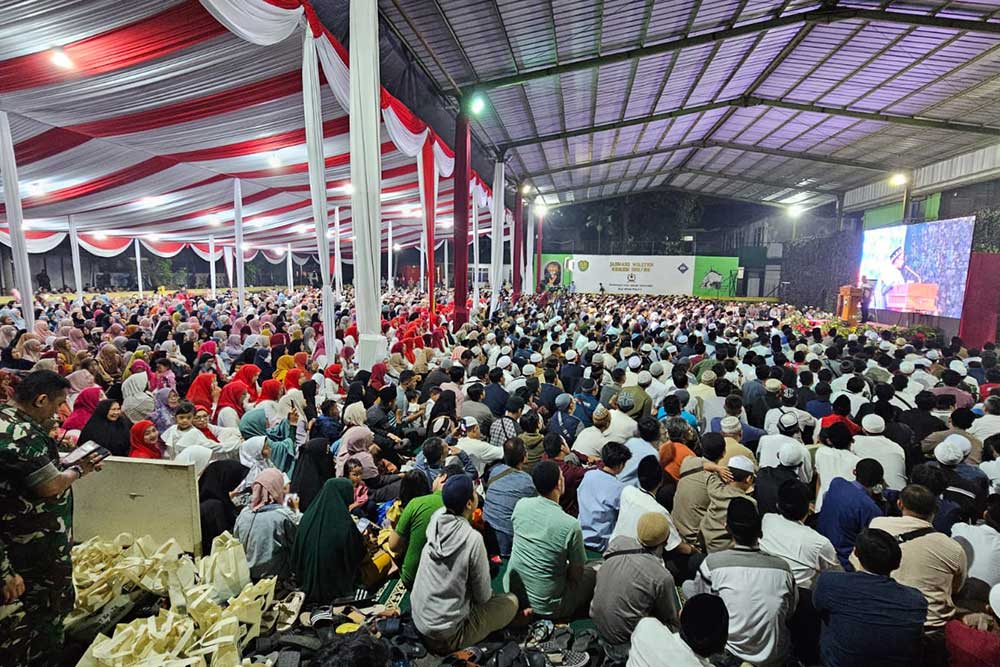  Ustad Adi Hidayat Berikan Tausiah Pada Acara Perayaan HUT ke-74 Korem 061/Suryakencana