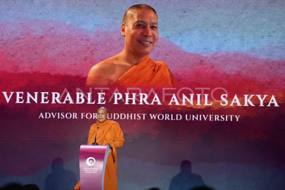  Venerable Phra Anil Sakya Bicara Soal Bisnis dan Religiusitas di KTT Asean 2023