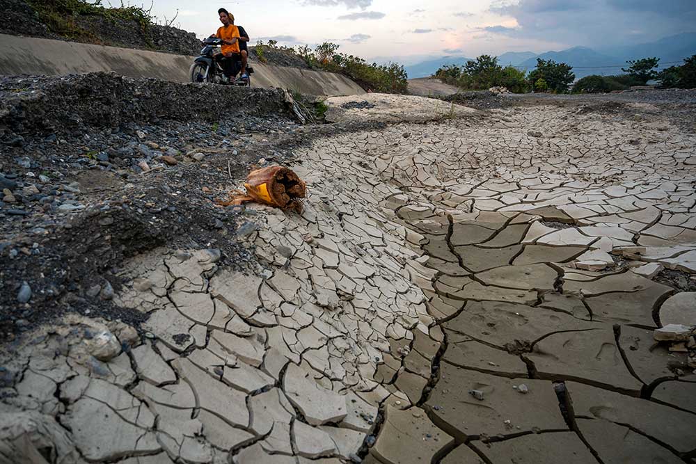  Kawasan Pertambangan Pasir Rakyat di Palu Terdampak Kekeringan