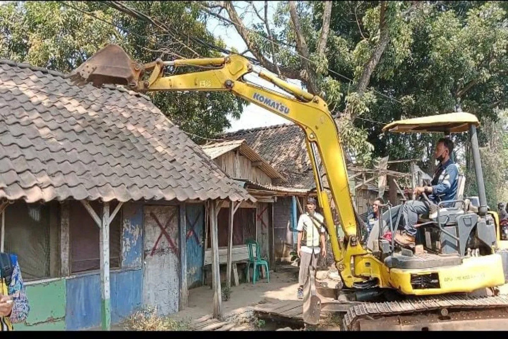  60 Warung Remang di Pantura Dibongkar