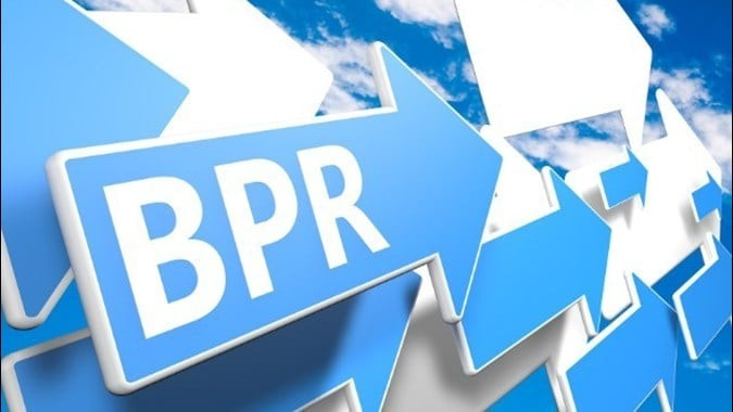  Consolidating Rural Banks to Compete with Online Lenders