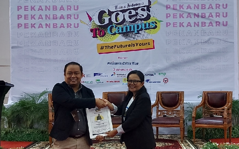 Bisnis Indonesia Goes to Campus 2023 di Pekanbaru, Belajar Kepemimpinan dan Ekonomi Hijau