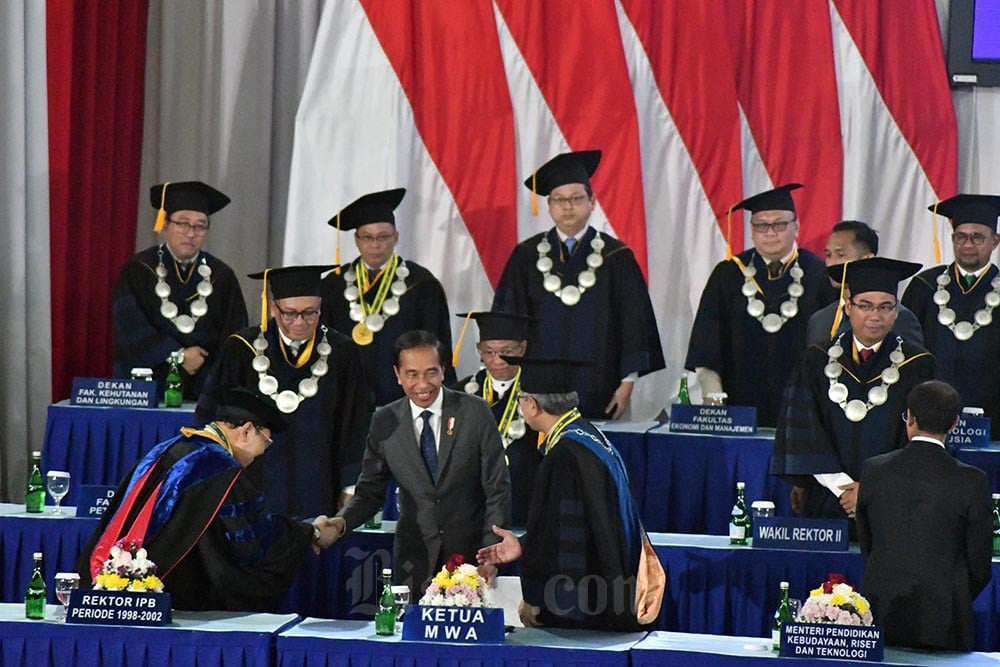  Orasi ilmiah Presiden Joko Widodo di Kampus IPB