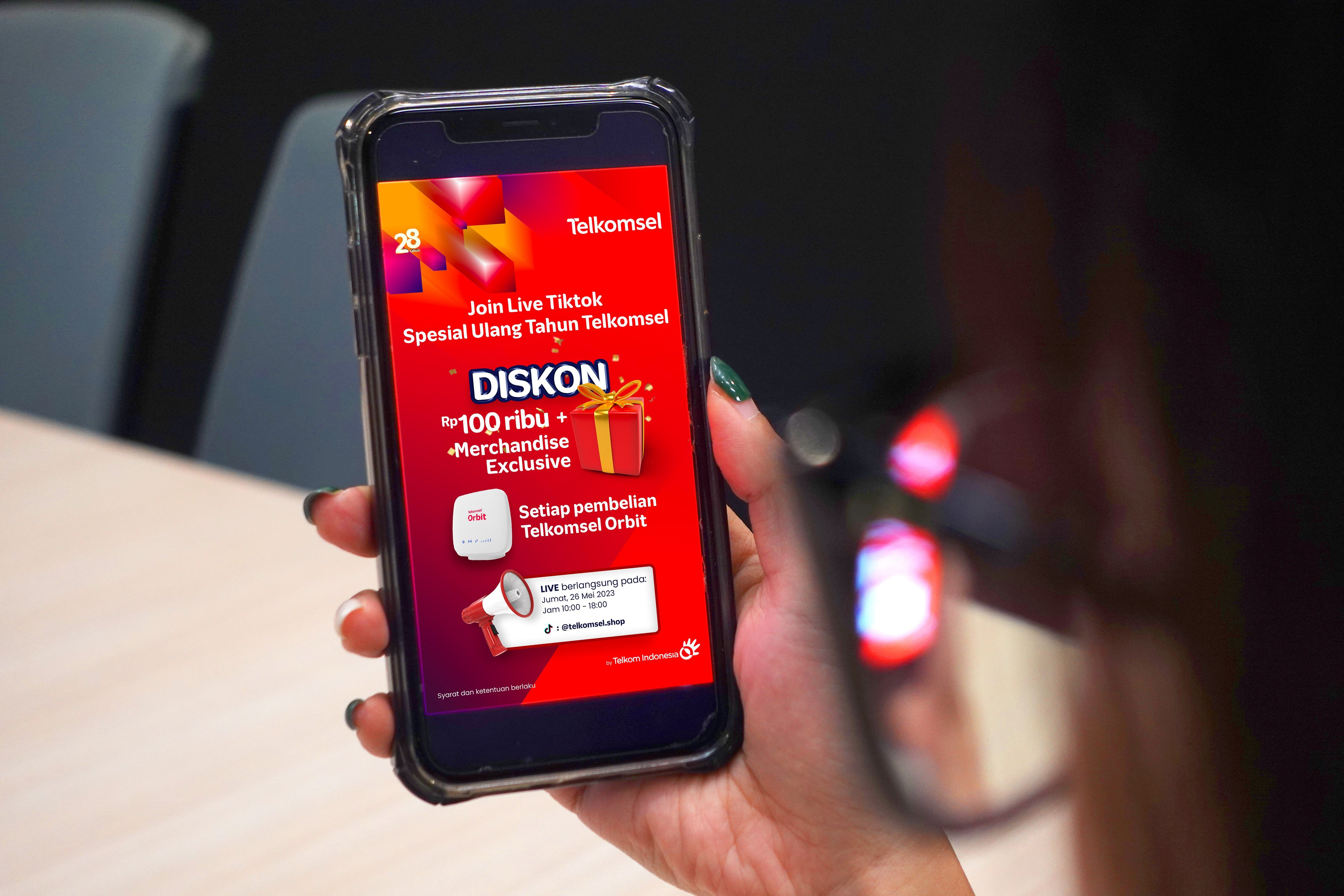  Social Commerce Dilemma Awaits Solution