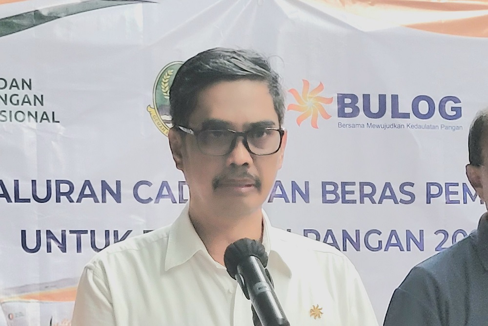 Kepala Kantor Wilayah Bulog Jawa Barat Muhammad Attar Rizal