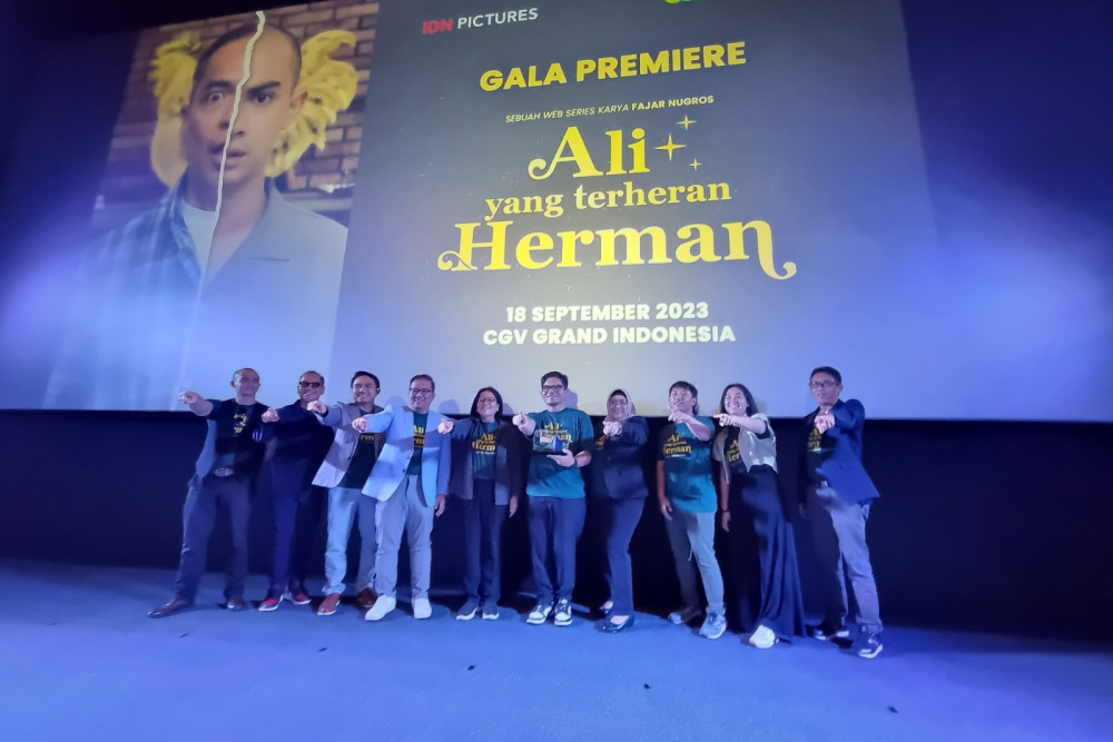  Pegadaian Ajak Gen-Z melek Finansial Melalui Web Series Ali yang Terheran Herman