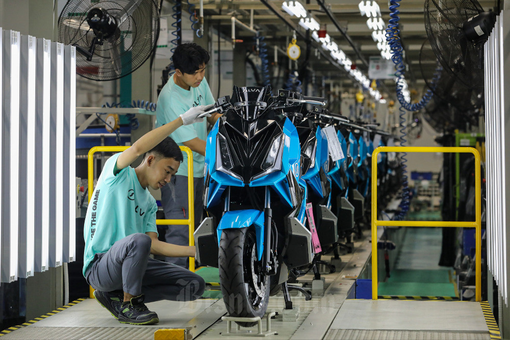  Penerapan Industri 4.0 di Pabrik Sepeda Motor Lisrik Alva