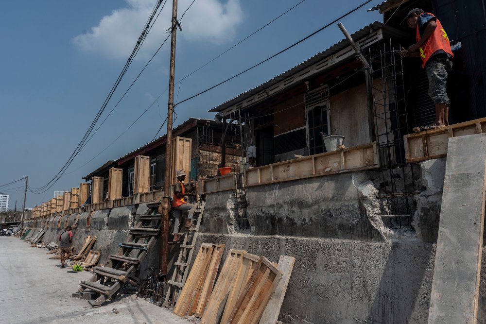  Gandeng Pelindo II, DSDA DKI Bakal Perbaiki Tanggul Raksasa Jakarta yang Bocor