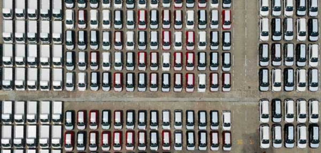  Produsen Tancap Gas, Impor Mobil Utuh Melesat