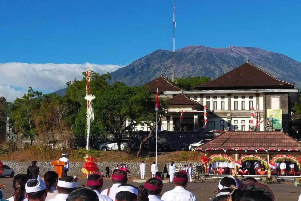  Simpeldesa Bantu Desa Baturinggit Permudah Layani Administrasi Warga