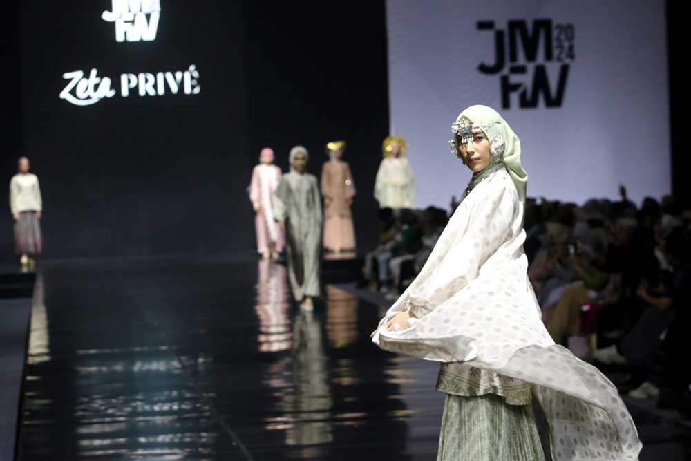  BSI Dorong Kemajuan Industri Fesyen di Indonesia Lewat Jakarta Muslim Fashion Week 2024