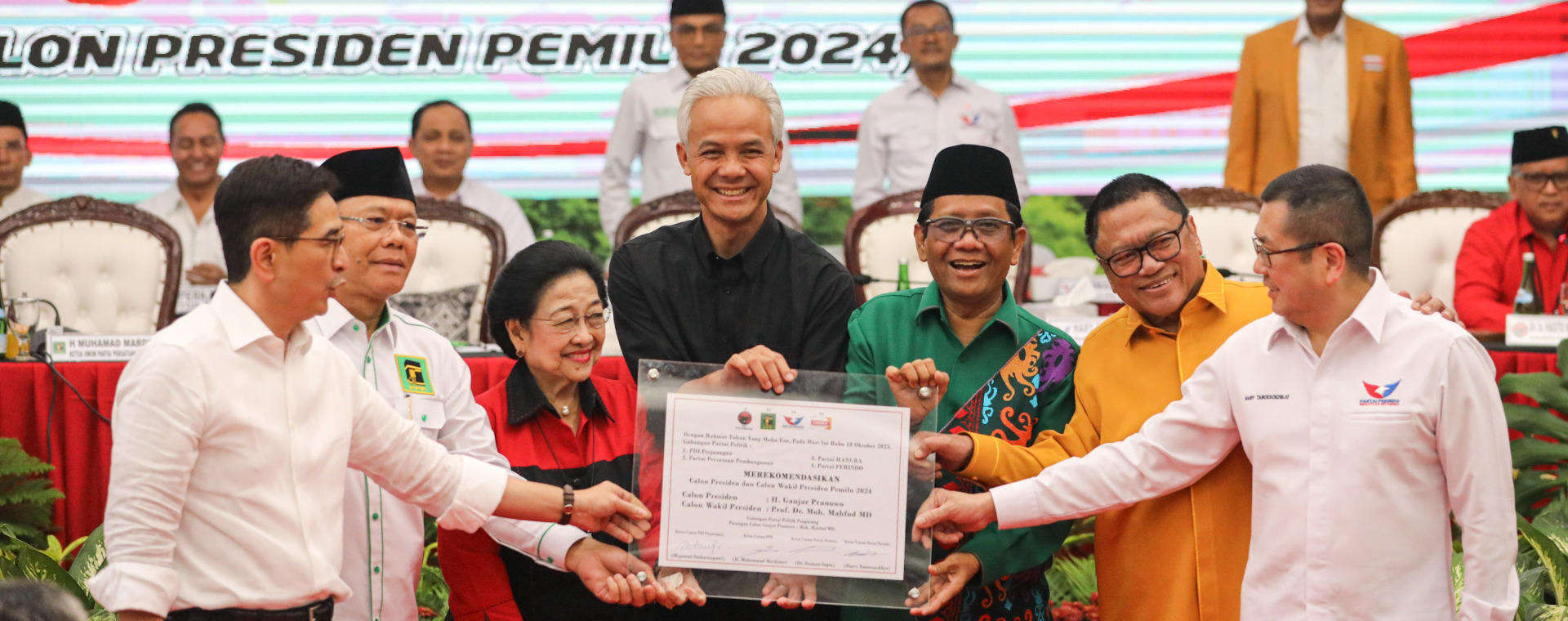  Liku-liku Mahfud MD Jadi Cawapres, 2 Kali Batal Akhirnya Dampingi Ganjar