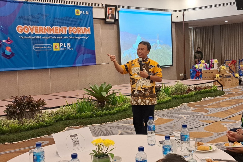  Pj Bupati Sumedang jadi Narasumber Transformasi Digital dalam Forum Kominfo di Jatim