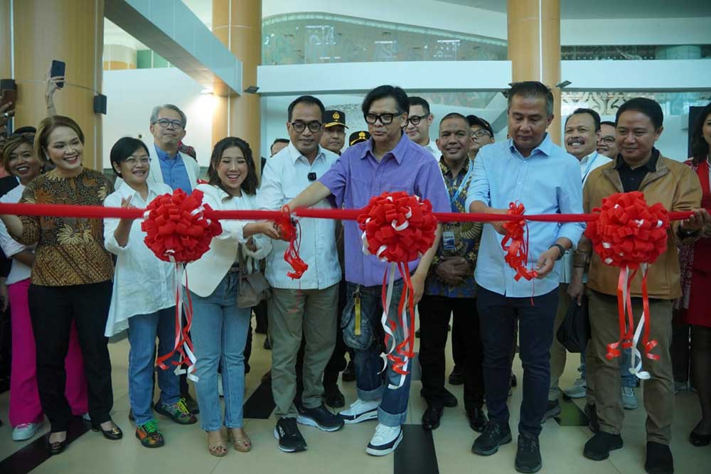  Indonesia AirAsia Resmi Menjadi Maskapai Pertama Yang Melayani Rute Denpasar dari Bandara Internasional Kertajati