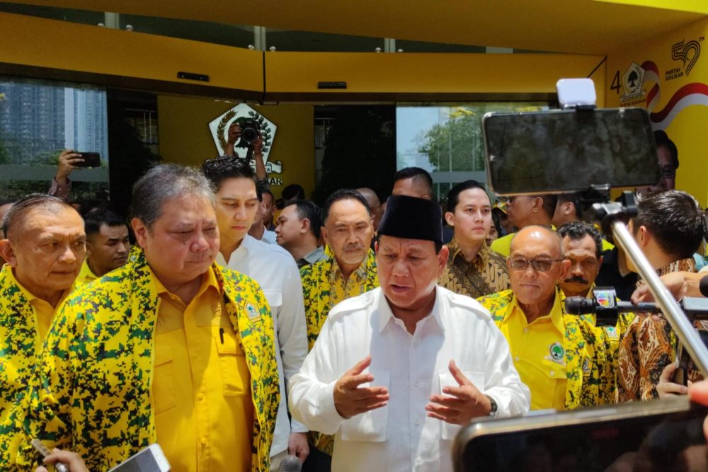  Prabowo Temui Jokowi di Istana Usai Golkar Deklarasi Gibran Cawapres