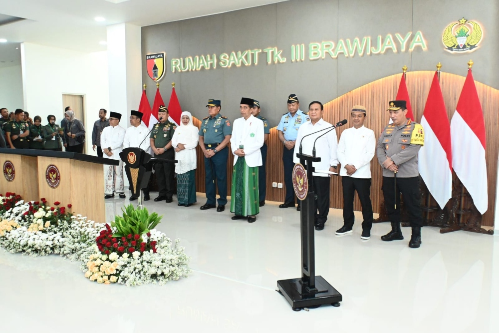  Jokowi Resmikan Dua Rumah Sakit TNI di Surabaya